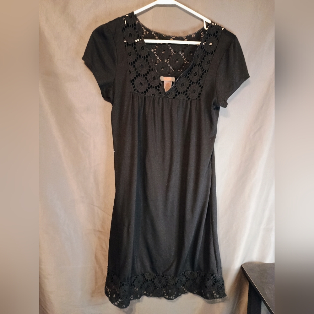 Sosik Black V-neck With Crochet Trim Mini Dress
